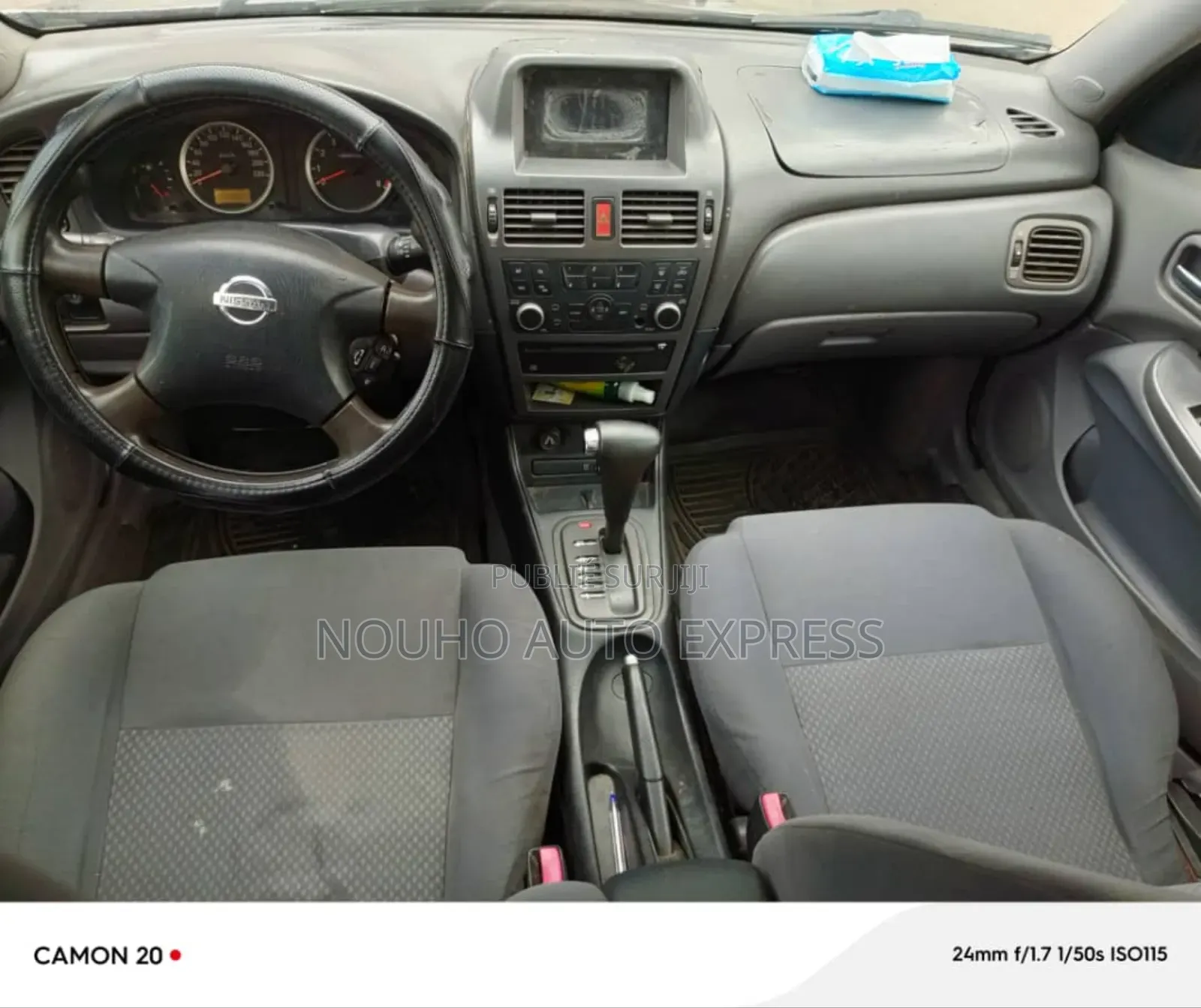 Nissan Almera 2005 Gris