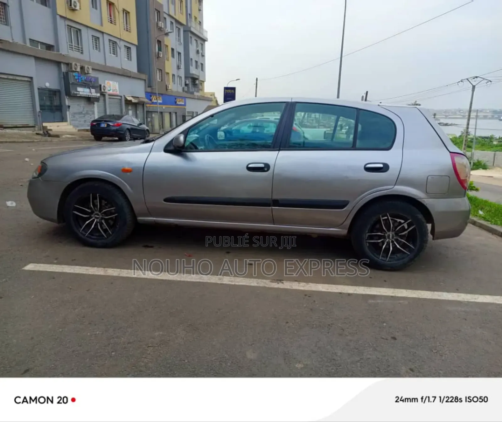 Nissan Almera 2005 Gris
