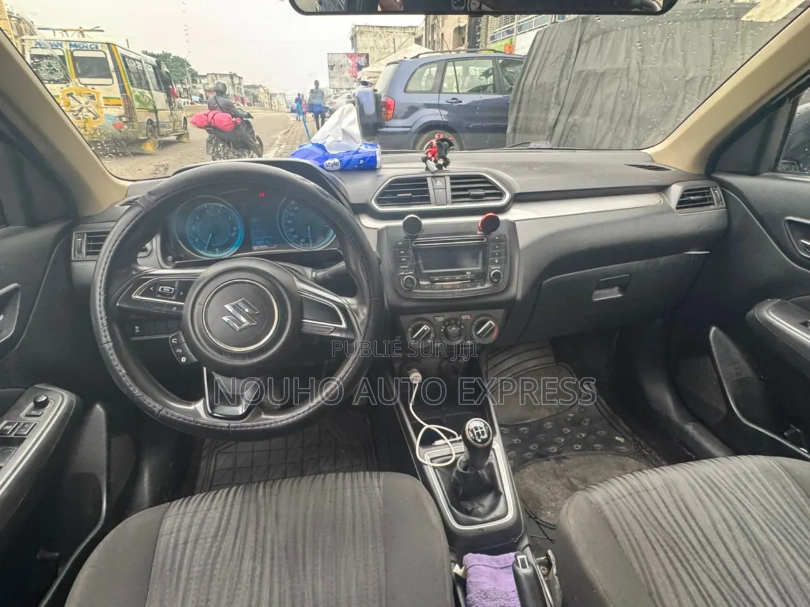 Suzuki Dzire 2022 Blue