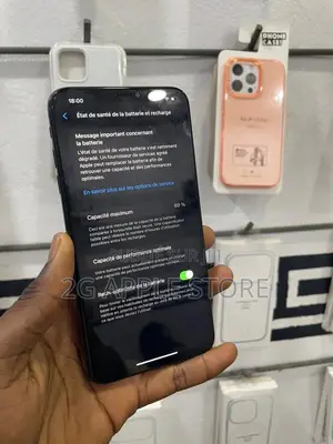 New Apple iPhone XS Max 64 GB Black