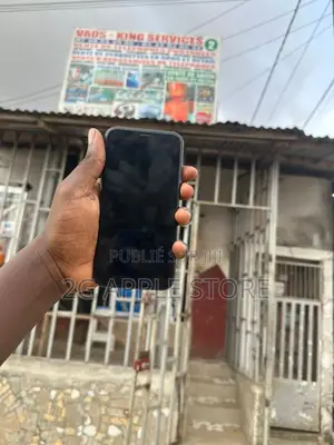 New Apple XR 64 GB Black