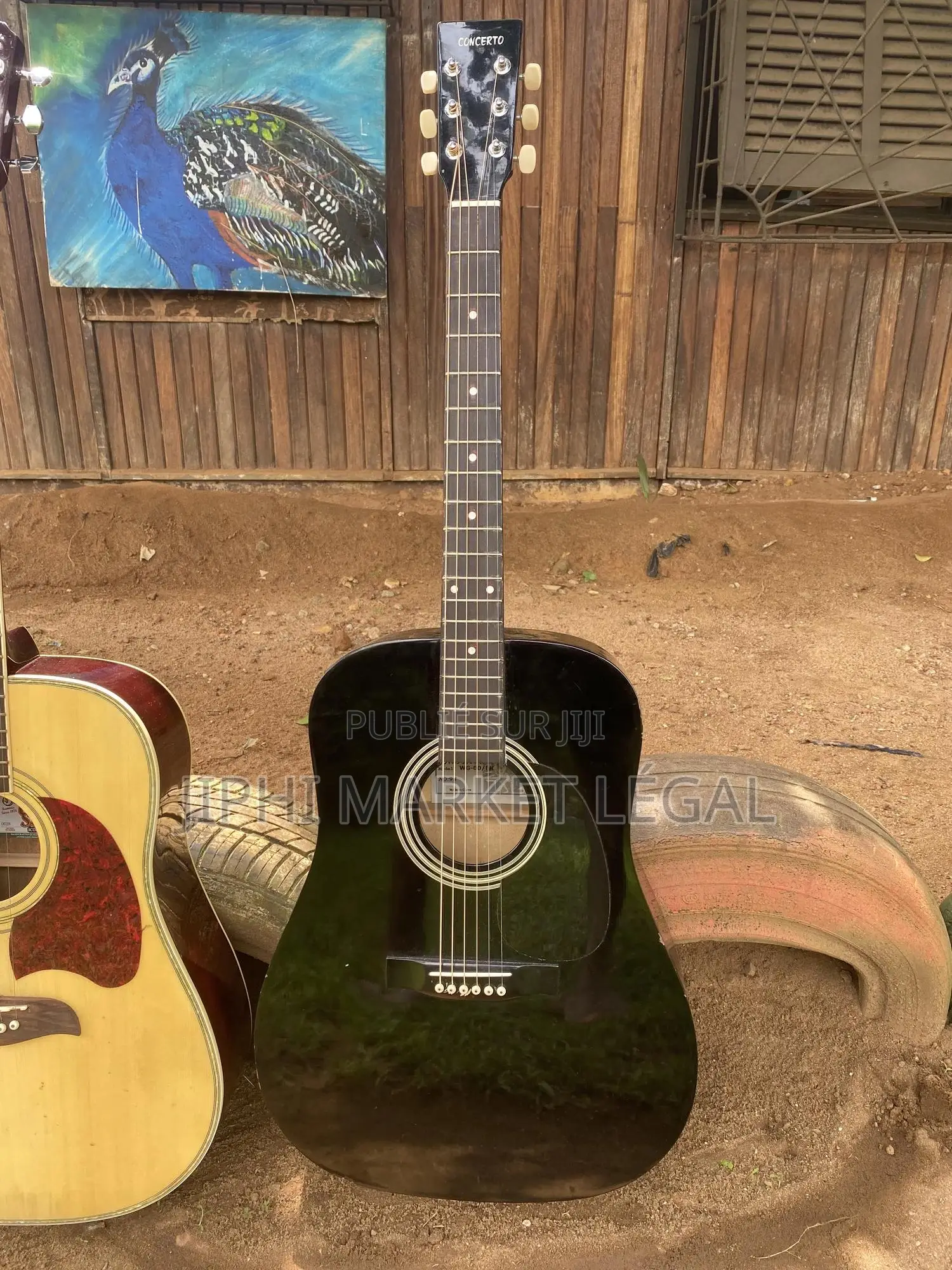 Guitare Acoustique Classique Et Sèche Et Folk Et Corde En Nylon