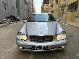 Mercedes-Benz C200 2003 Gris