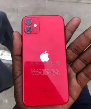 New Apple iPhone 11 64 GB Rouge