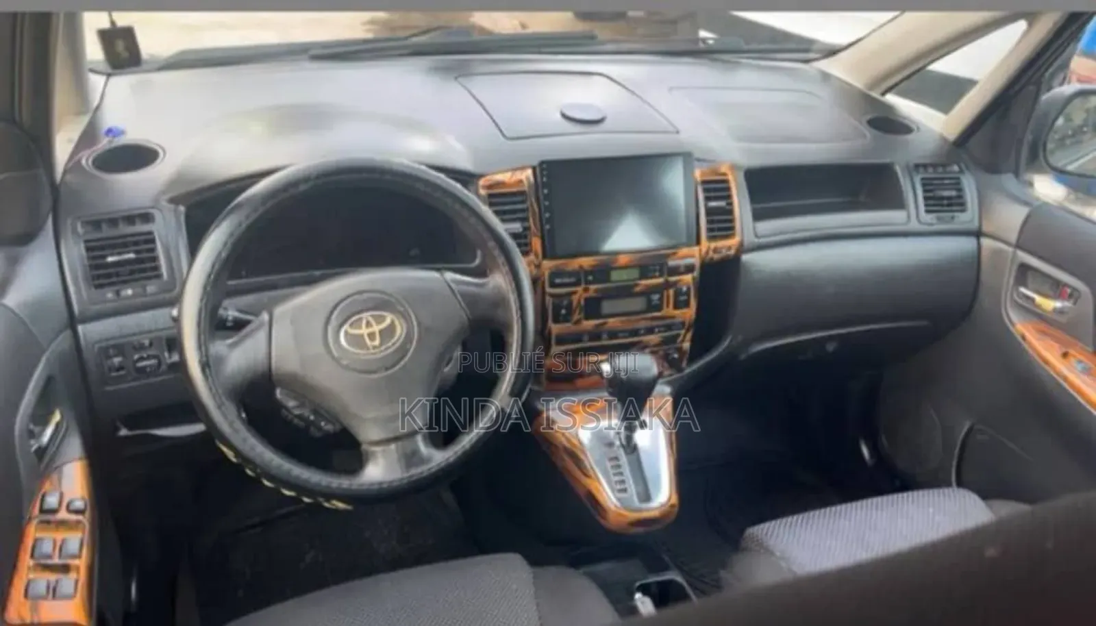 Toyota Corolla Verso 1.8 2004 Gris