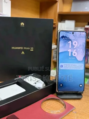 New Huawei Mate X6 512 GB Rouge