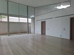 1chbre Appartement dans Francis, Cocody à Louer