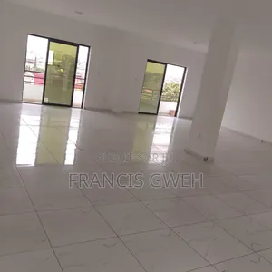 1chbre Appartement dans Francis, Cocody à Louer