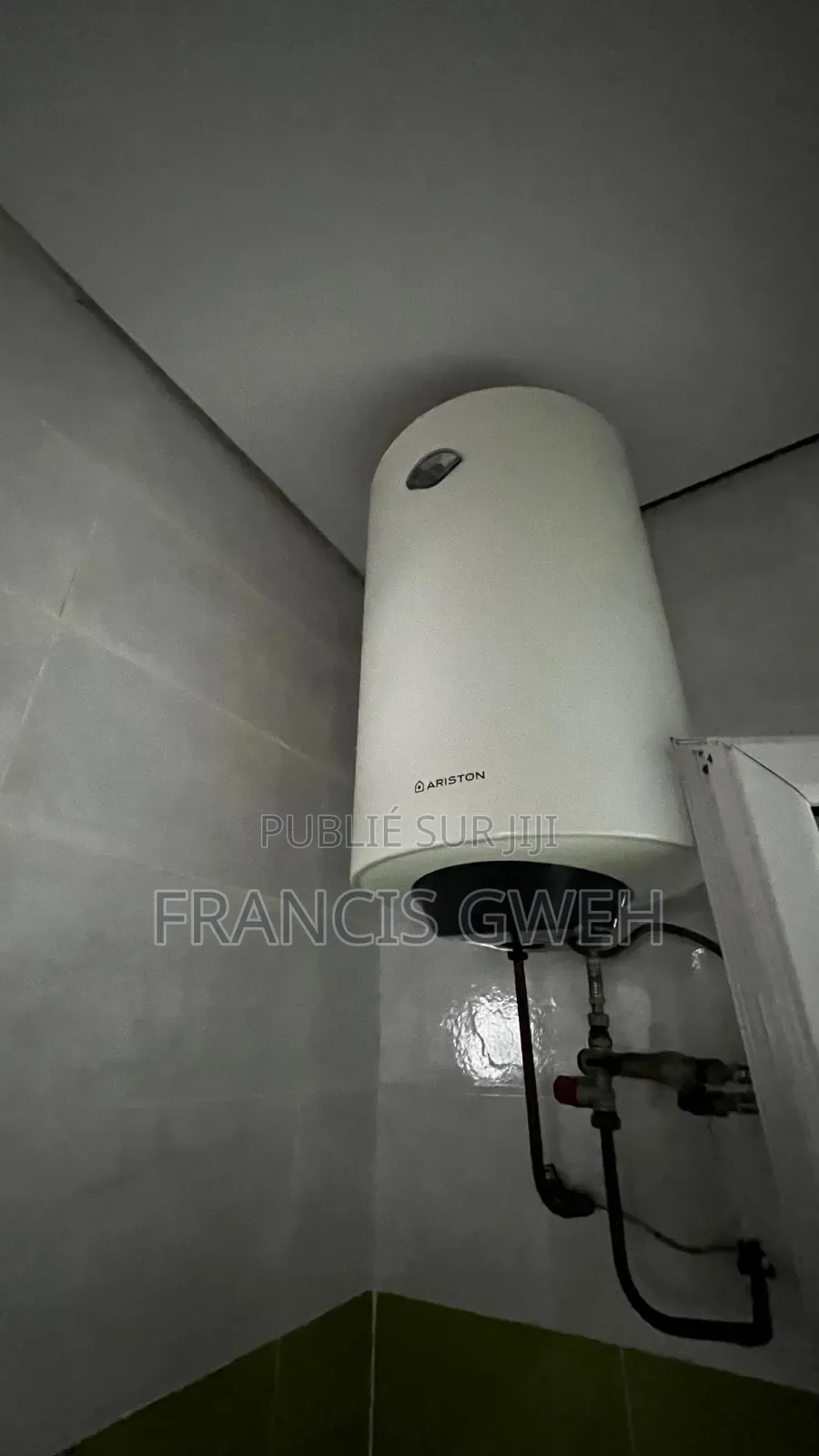 3chbre Villa dans Francis Gweh, Cocody à Louer