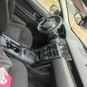 Land Rover Discovery 2019 Blanc