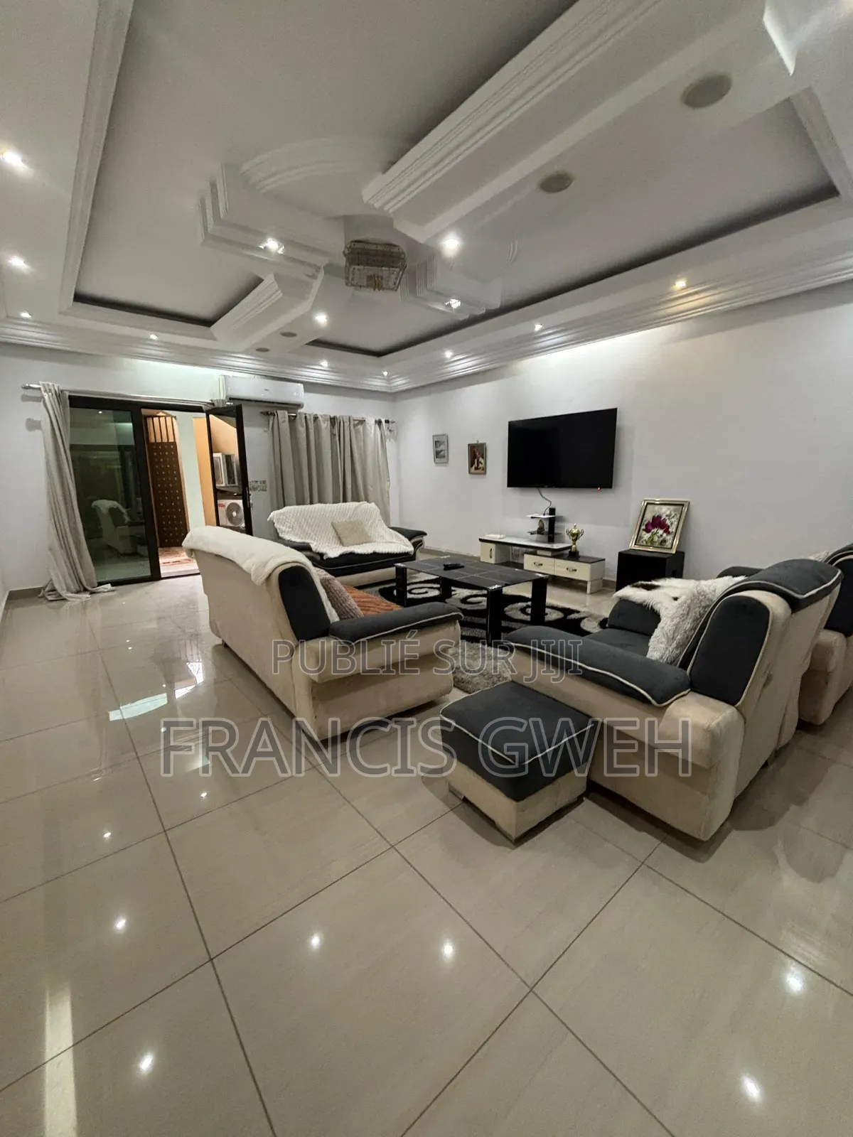 4chbre Duplex dans Francis Gweh, Cocody à Vendre