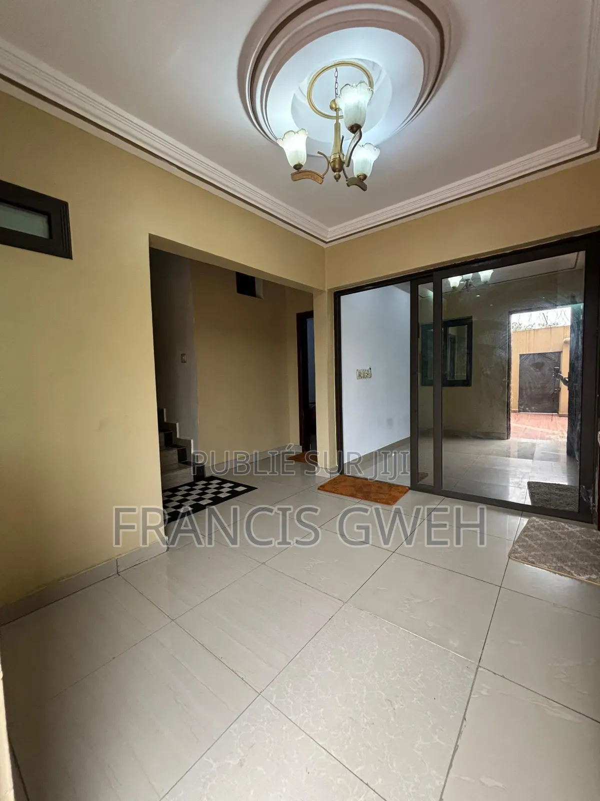 4chbre Duplex dans Francis Gweh, Cocody à Vendre