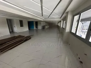 1chbre Appartement dans Francis Gweh, Cocody à Louer
