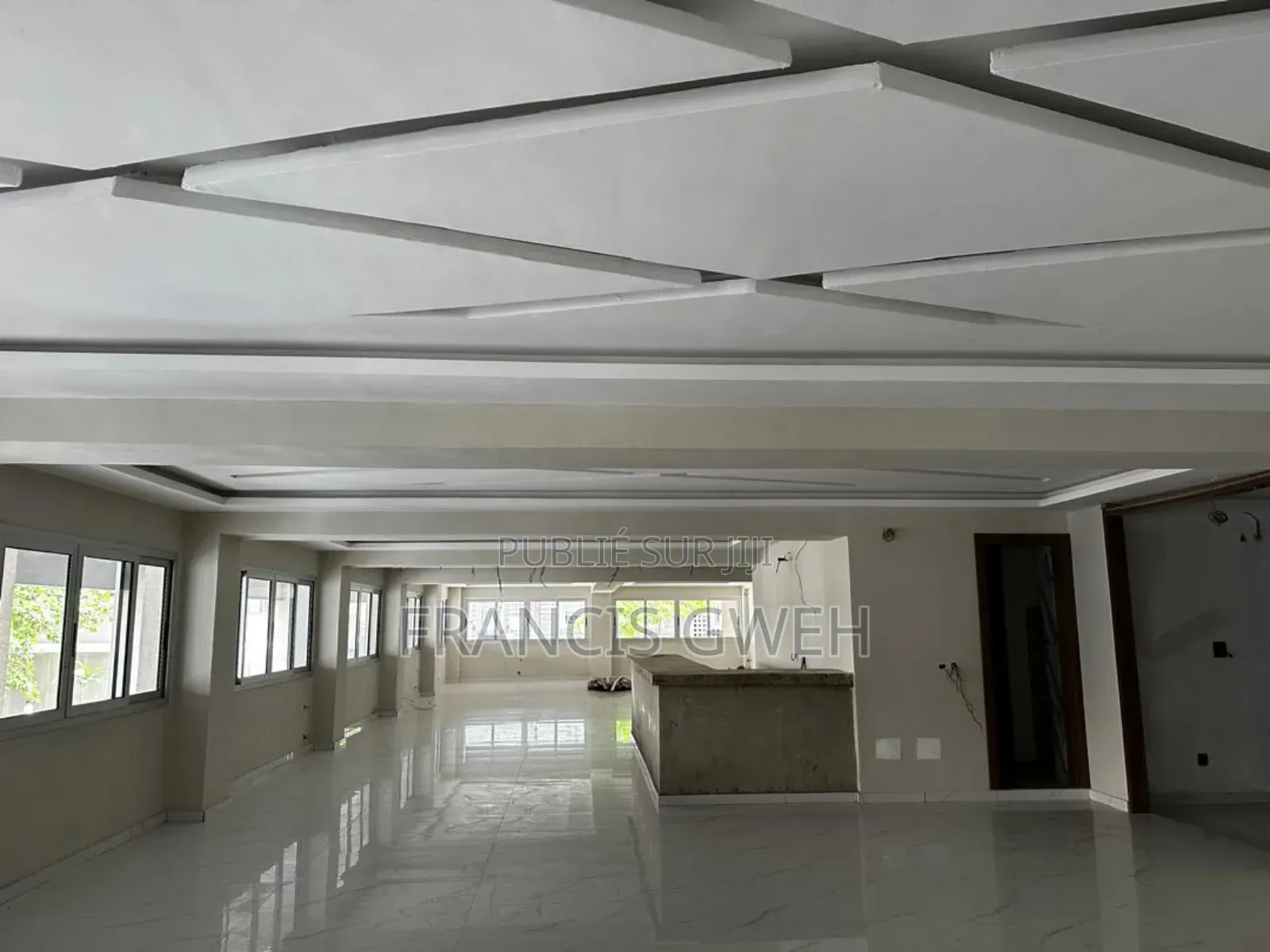 1chbre Appartement dans Francis Gweh, Cocody à Louer