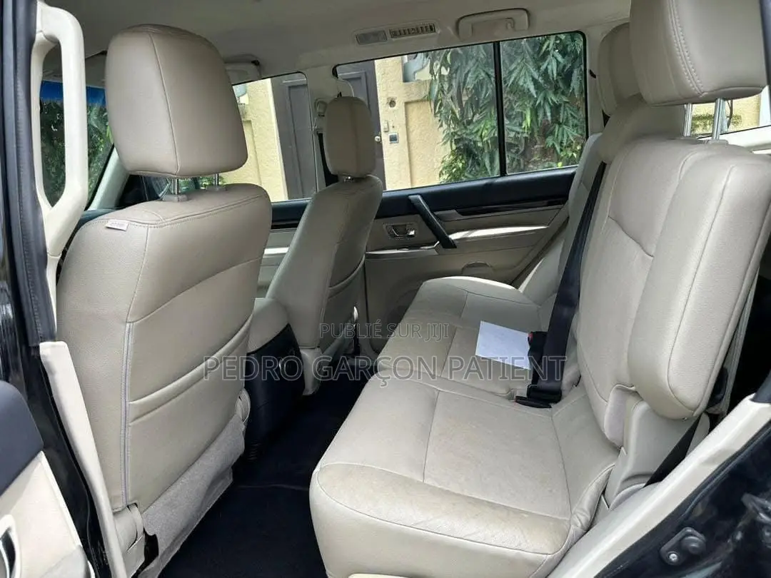 Mitsubishi Pajero 2020 Noir Mat