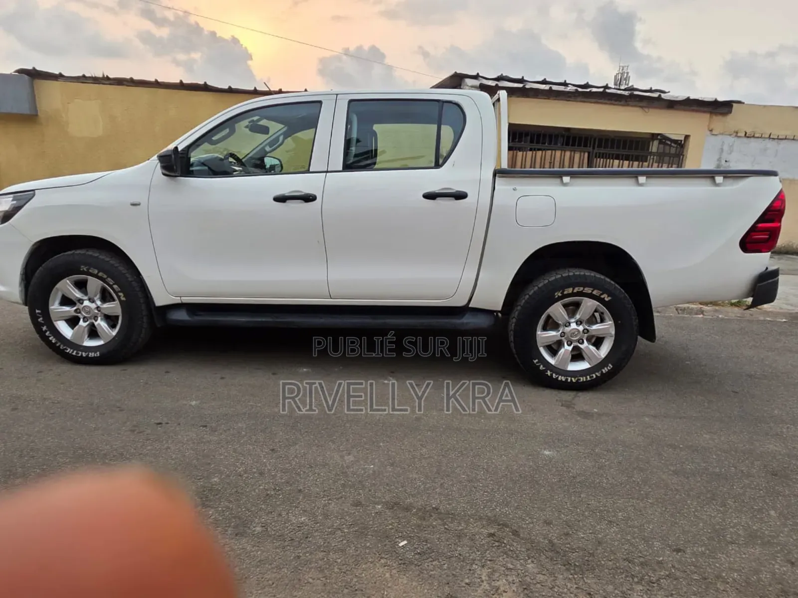 Toyota Hilux Revo Double Cab Deisel 2.4 AWD 2019 Blanc