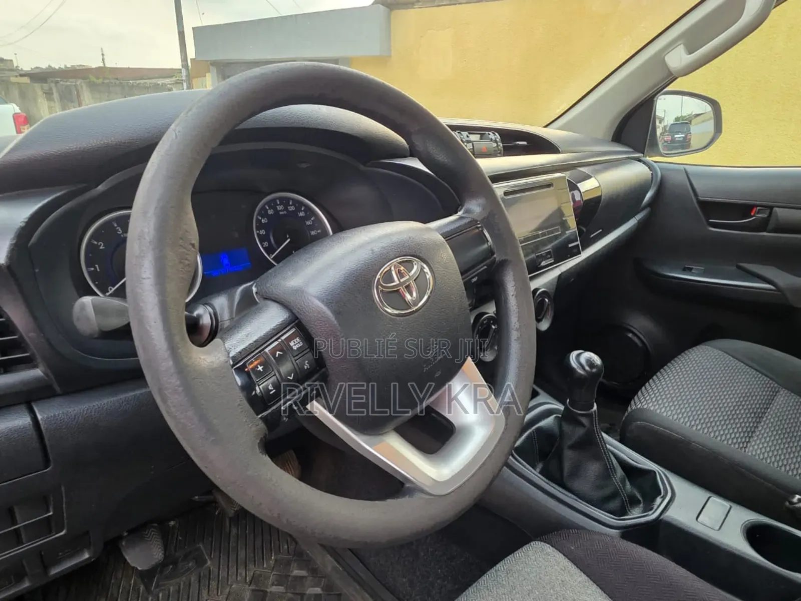 Toyota Hilux Revo Double Cab Deisel 2.4 AWD 2019 Blanc