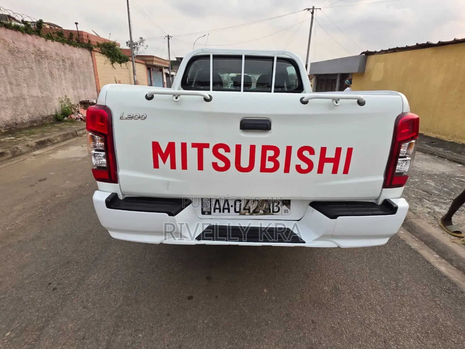 Mitsubishi L200 2023 Blanc