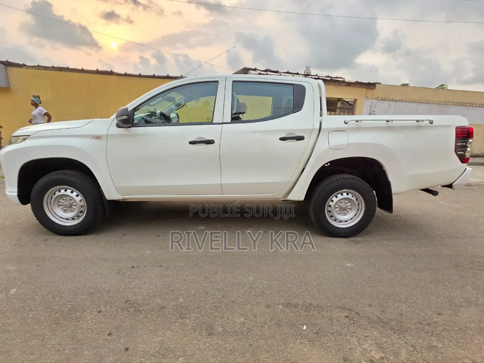 Mitsubishi L200 2023 Blanc