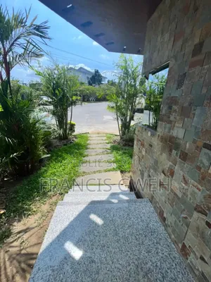 2chbre Appartement dans Francis Gweh, Cocody à Louer