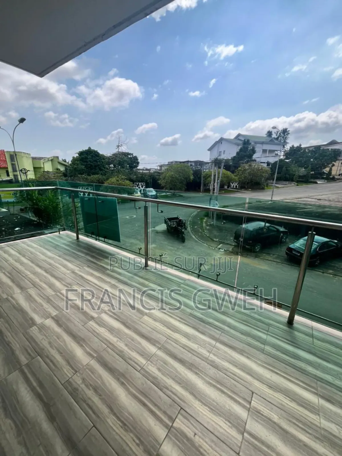 2chbre Appartement dans Francis Gweh, Cocody à Louer