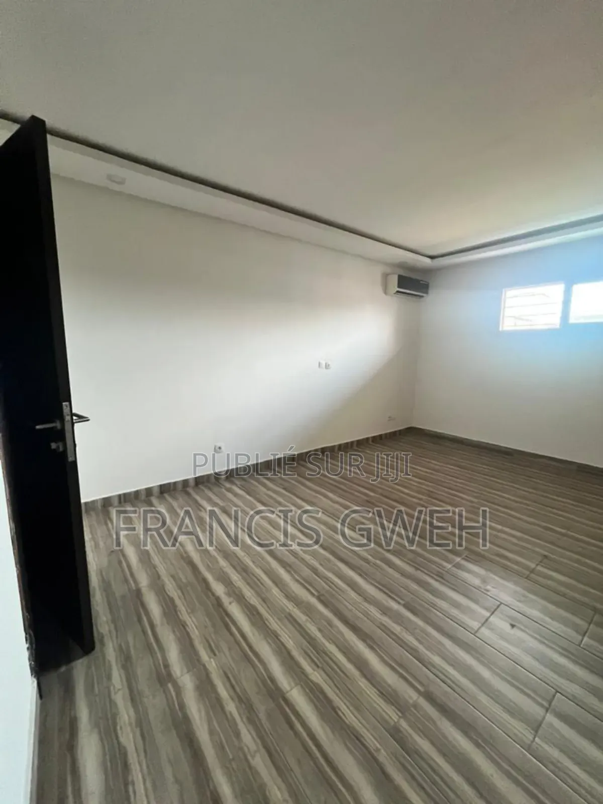 2chbre Appartement dans Francis Gweh, Cocody à Louer
