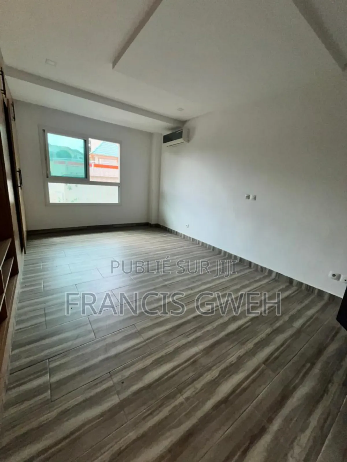 2chbre Appartement dans Francis Gweh, Cocody à Louer