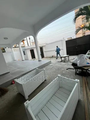 10chbre Duplex dans Francis Gweh, Cocody à Louer