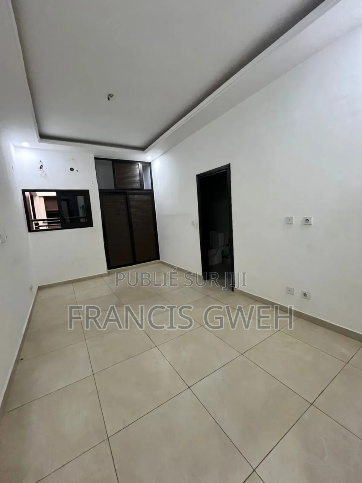 2chbre Appartement dans Francis Gweh, Cocody à Louer