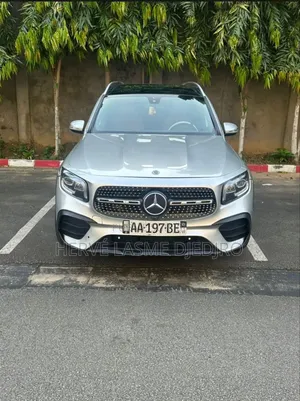 Mercedes-Benz GLB-Class 2022 Argenté