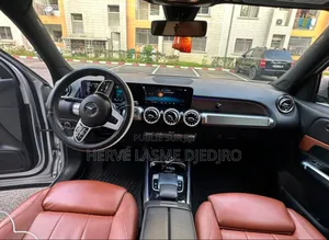 Mercedes-Benz GLB-Class 2022 Argenté