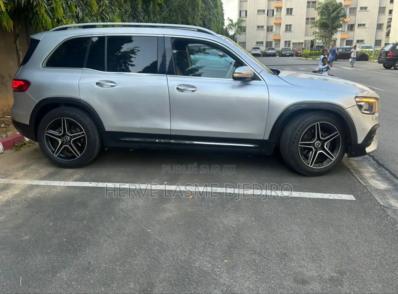 Mercedes-Benz GLB-Class 2022 Argenté