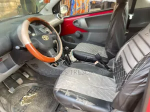 Toyota Aygo 1.0 3-Door 2008 Rouge