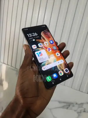 New Tecno Camon 40 256 GB Gris