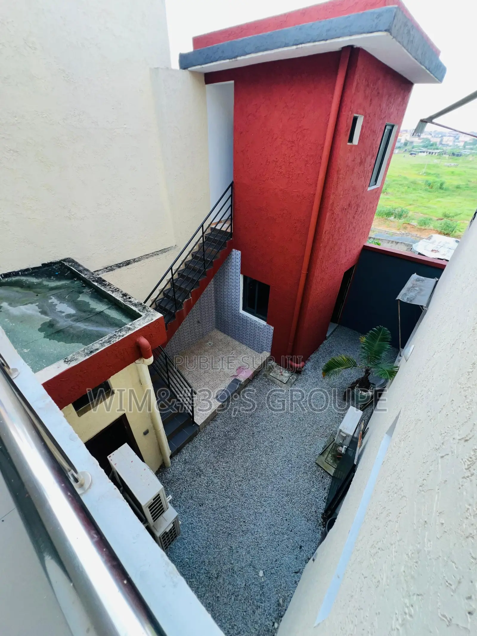 7chbre Duplex dans Cocody à Vendre