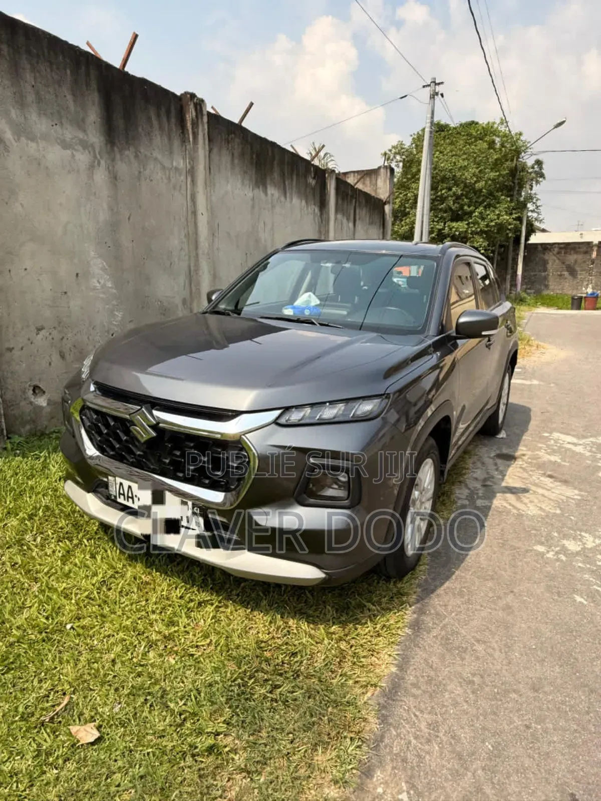 Suzuki Grand Vitara 2024 Gris