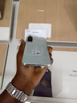 New Samsung Galaxy A56 256 GB Gris