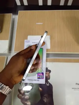 New Samsung Galaxy A56 256 GB Gris