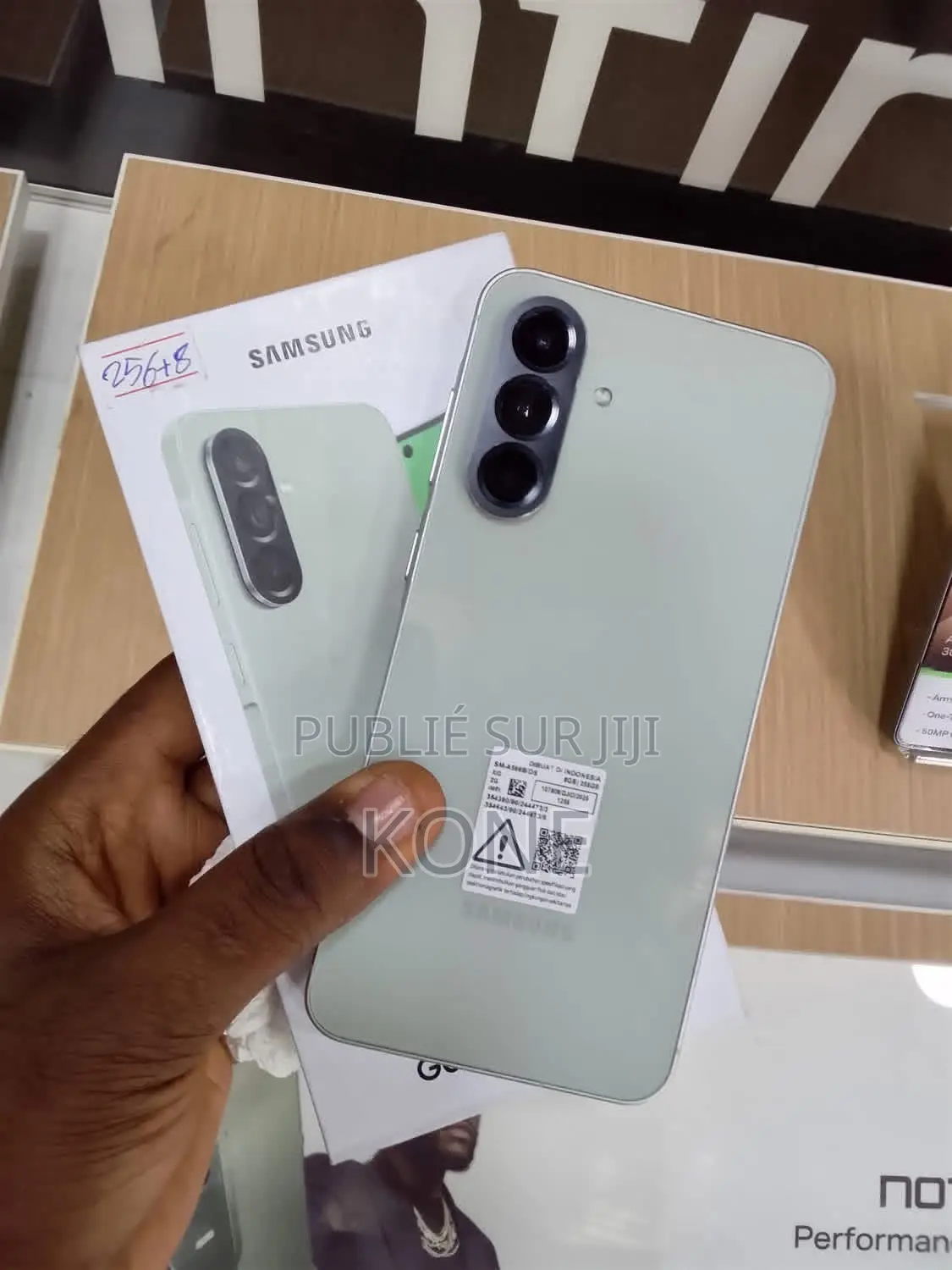 New Samsung Galaxy A56 256 GB Gris