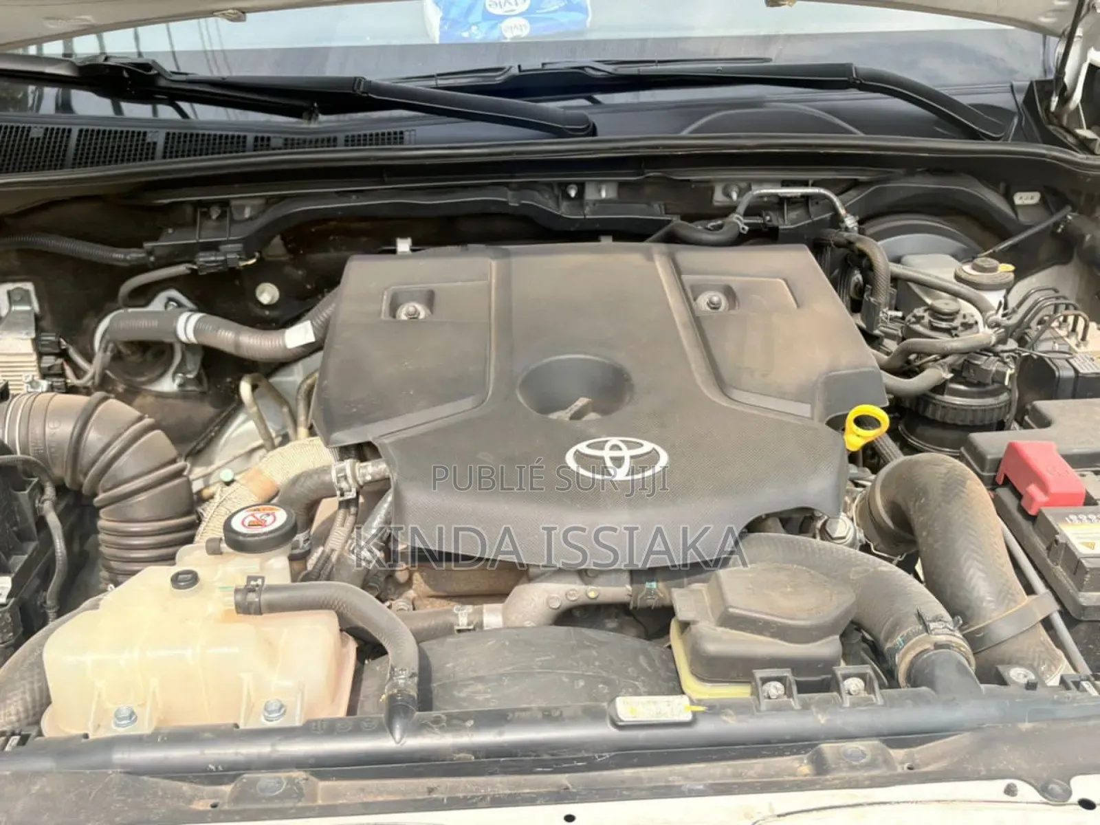 Toyota Fortuner 2021 Blanc cassé