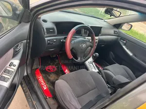 Toyota Corolla 1.6 VVT-i 2008 Gris