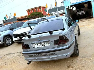BMW 318i 2001 Gris