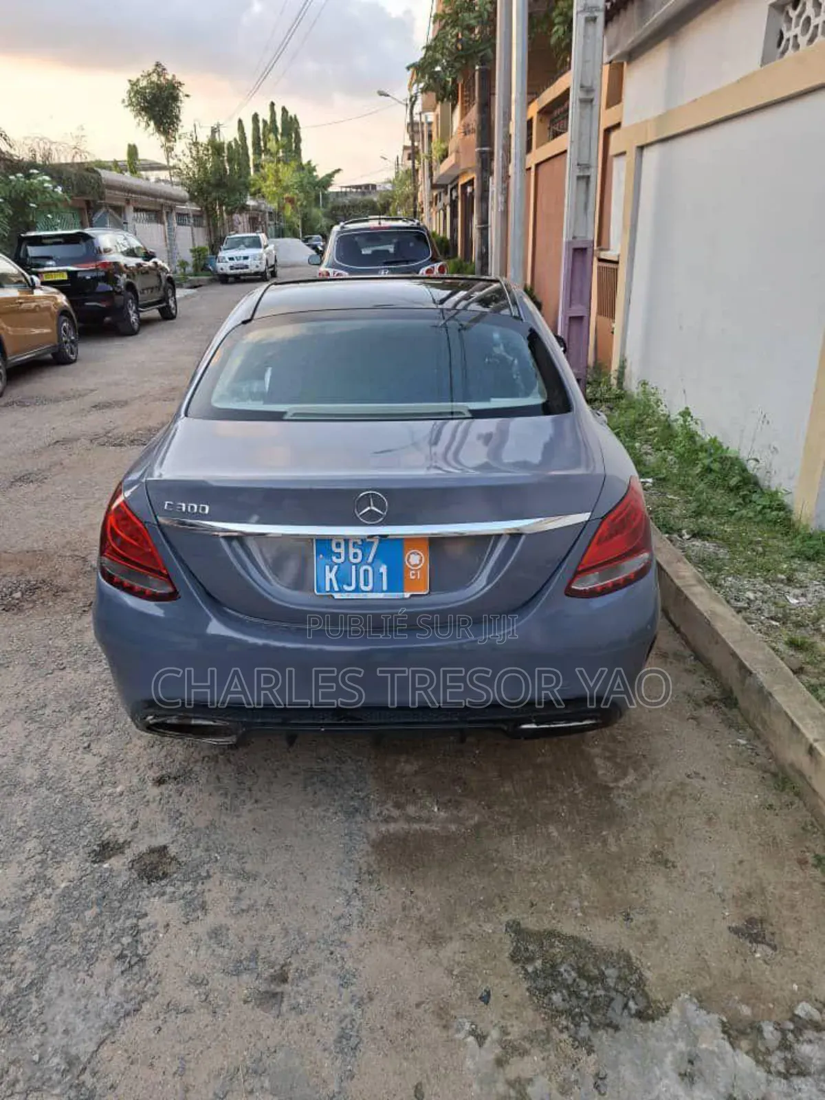 Mercedes-Benz C300 Base 4Matic Coupe AWD (2.0L 4cyl 7A) 2017 Blue