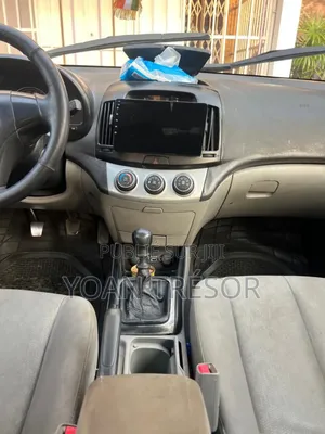 Hyundai Elantra 2012 Gris