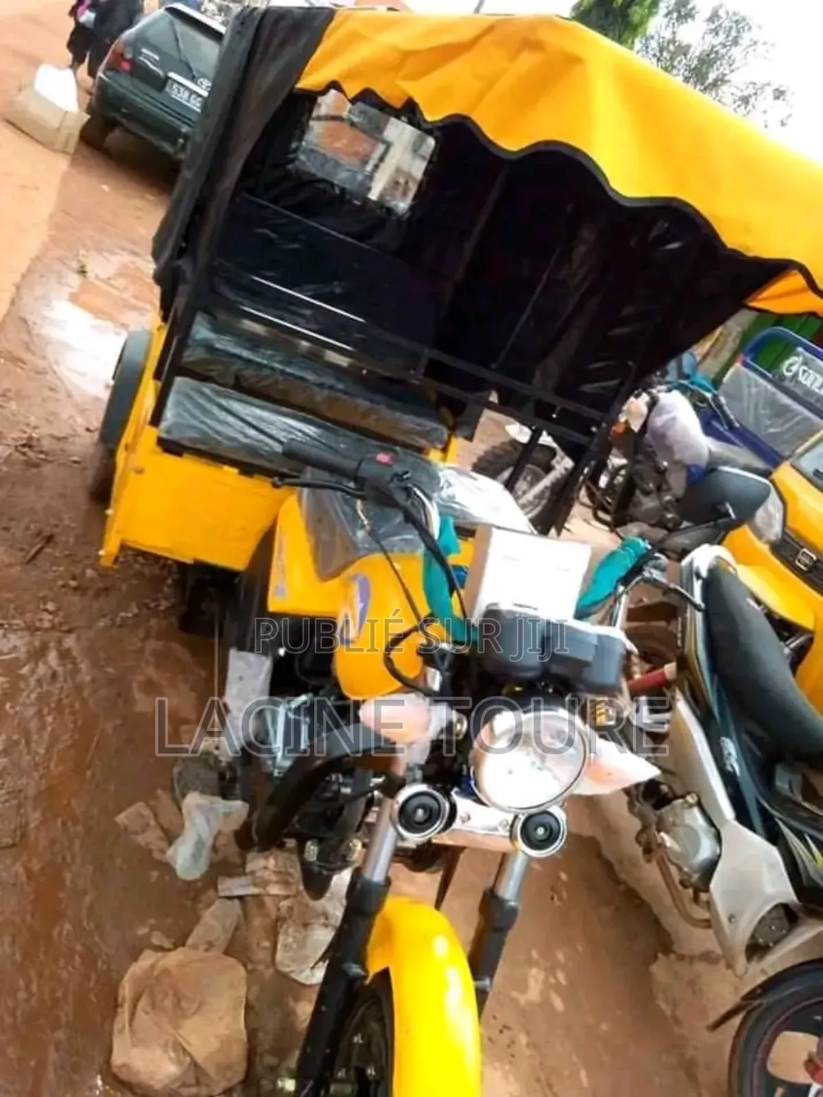 Neuf Motorcycle 2024