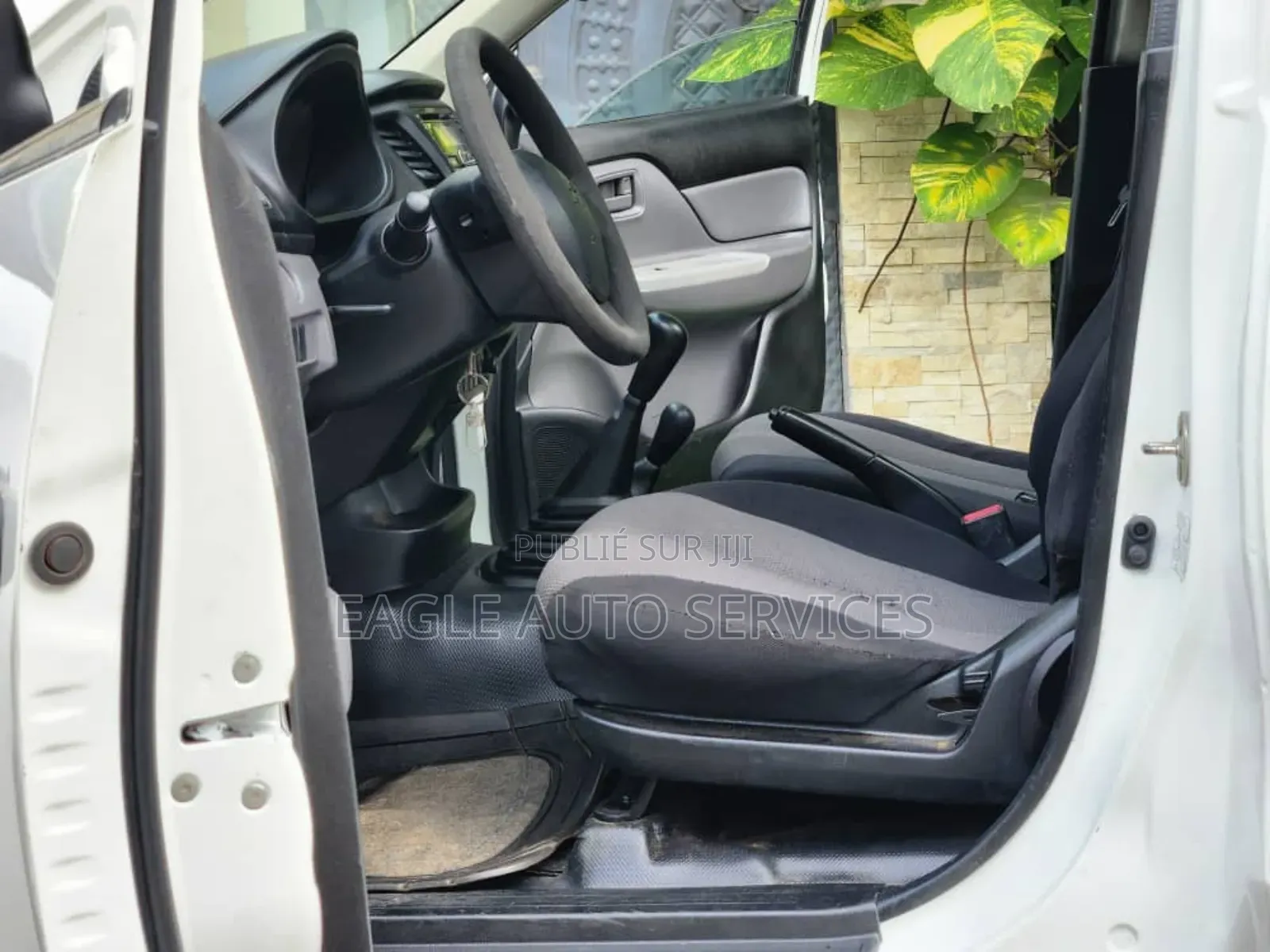 Mitsubishi L200 Club Cab 2.2 4WD 2018 Blanc