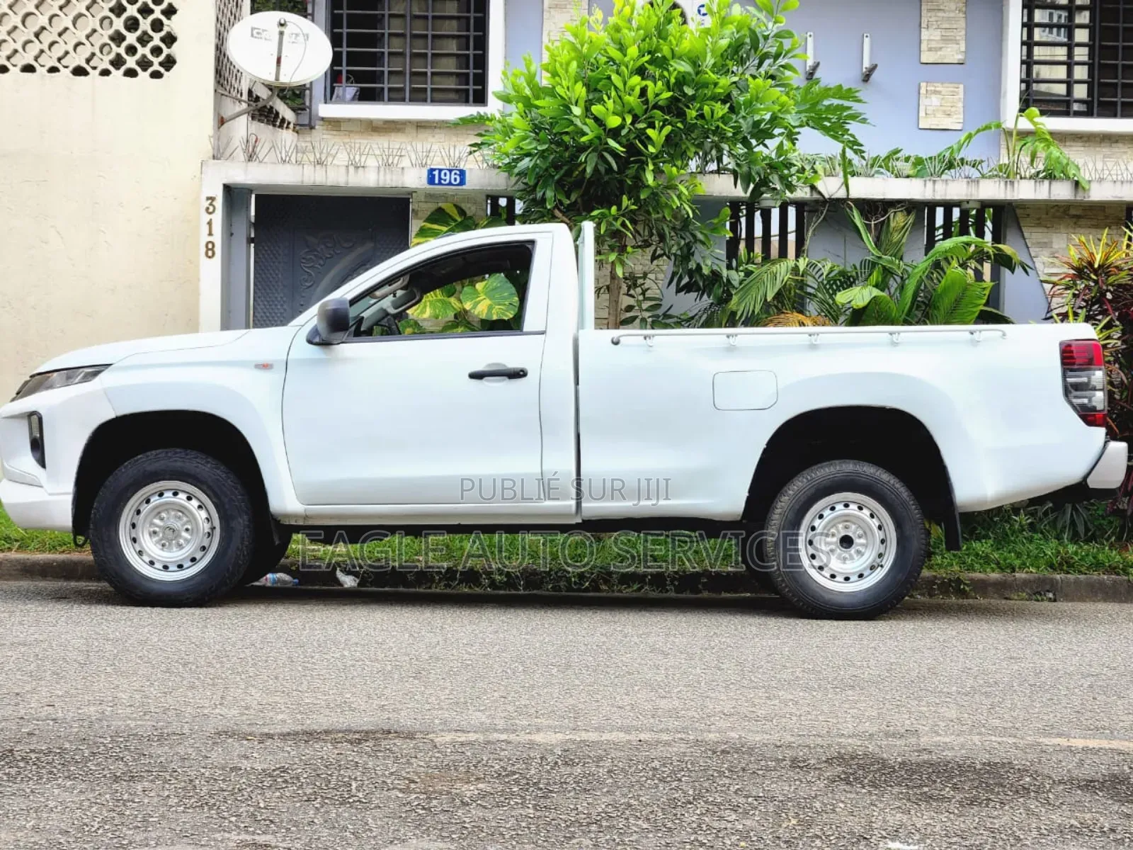 Mitsubishi L200 Club Cab 2.4 154hp 4WD 2020 Blanc