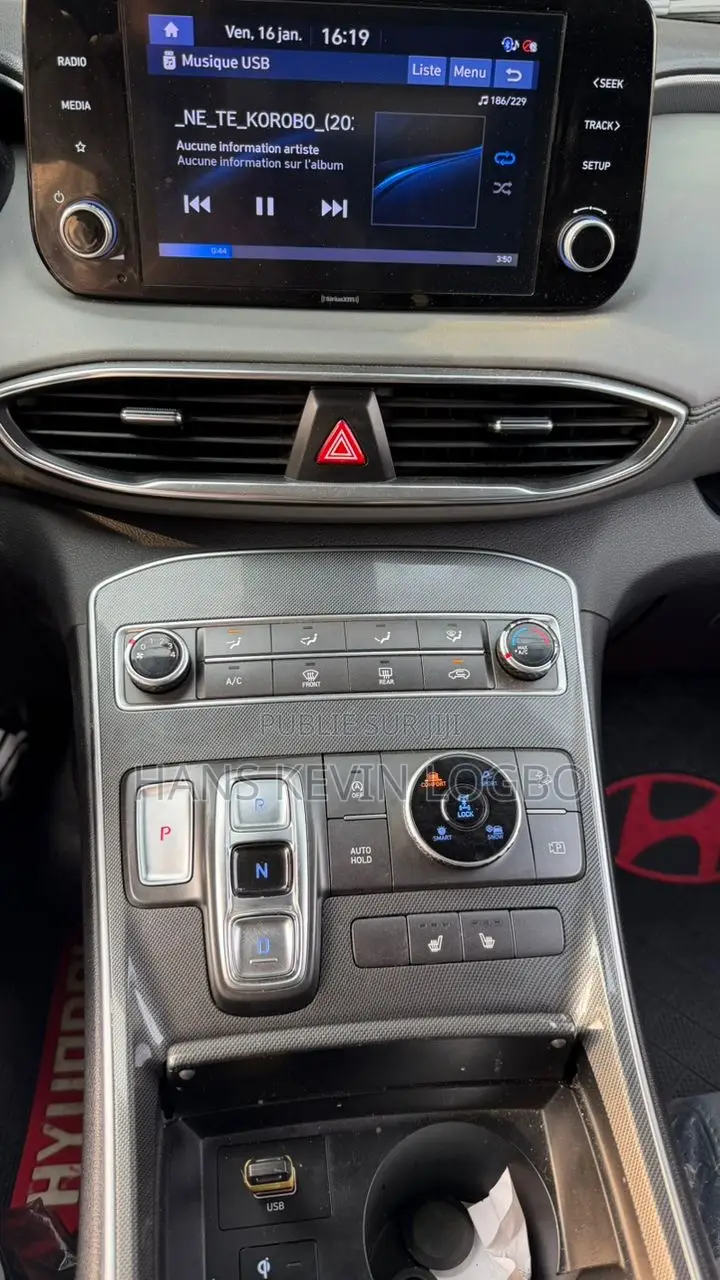 Hyundai Santa Fe 2022 Argenté