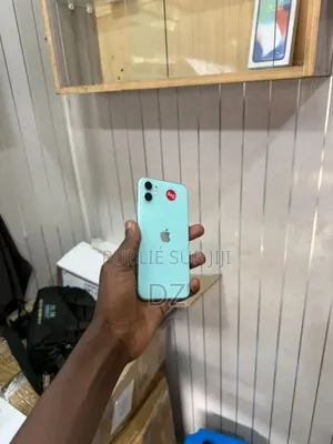 Apple iPhone 11 64 GB Blue