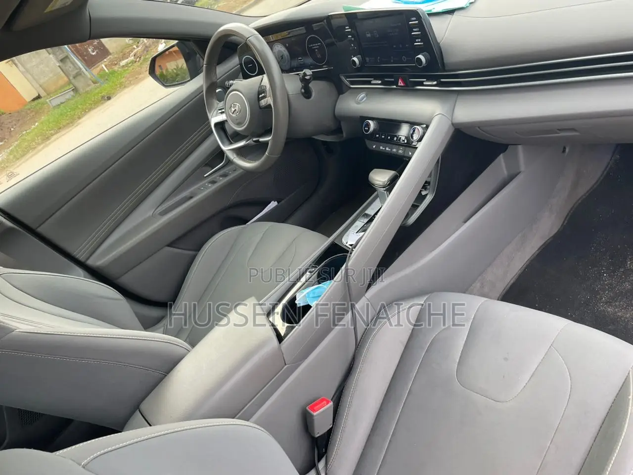 Hyundai Elantra 2022 Black